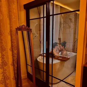 https://appartement-lgant-avec-jacuzzi.fr-paris.fr